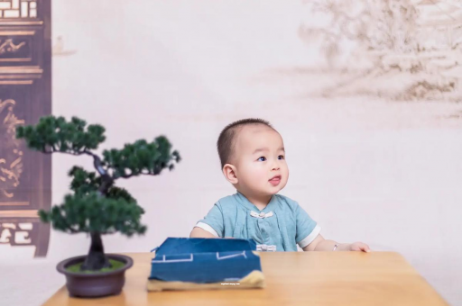 运城宝宝总是抠鼻子 运城宝宝总是抠鼻子